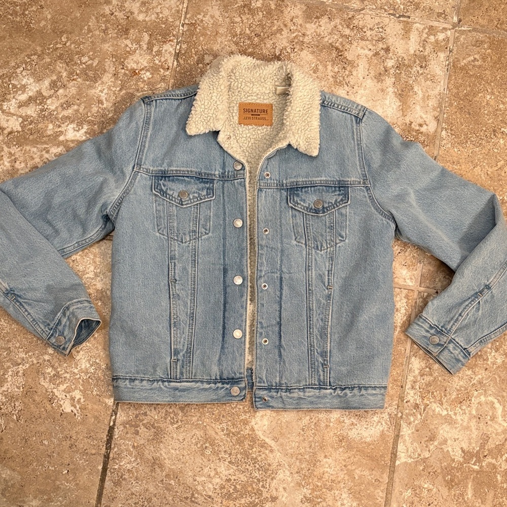 Signature by Levi Strauss Light Blue Denim Jacket with Sherpa Lining